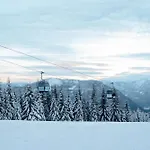 Aktivhotel Weisser Hirsch 4*