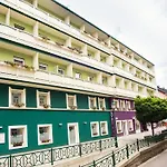 Aktivhotel Weisser Hirsch Hotel 4*