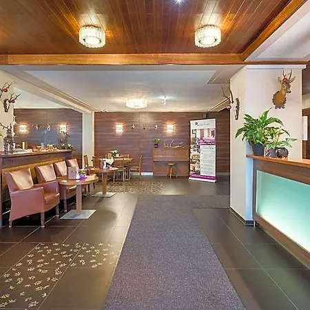 מלון Aktivhotel Weisser Hirsch מריהצל