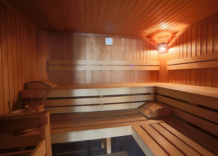 Aktivhotel Weisser Hirsch 4*