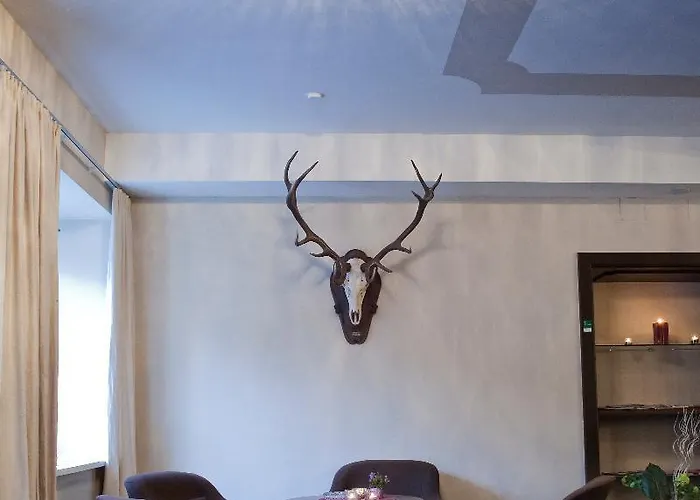 Aktivhotel Weisser Hirsch Szálloda 4*